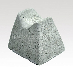 Бетонный фиксатор арматуры для песчаного и сыпучего грунта - Пирамида