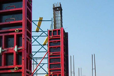 Опалубка колонн крупнощитовая российская с универсальными щитами